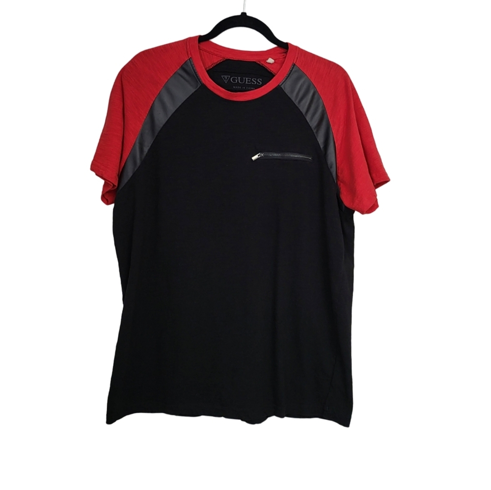 NWOT Guess Men's Short-Sleeve Super Soft Black/Red T-shirt. Size XL